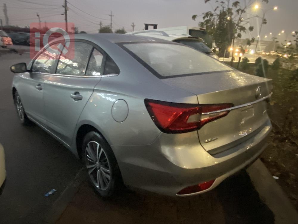 ام جي 5